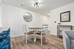 New Sweet Home AU-2 Minutes to Downtown and Stadium - Image 3