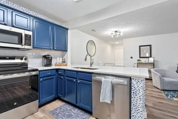 New Sweet Home AU-2 Minutes to Downtown and Stadium - Image 5